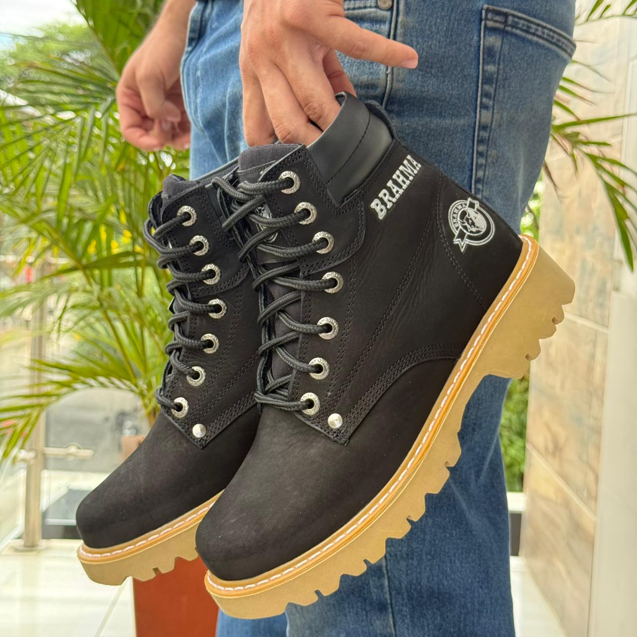 Brahma Titan 100% Cuero.